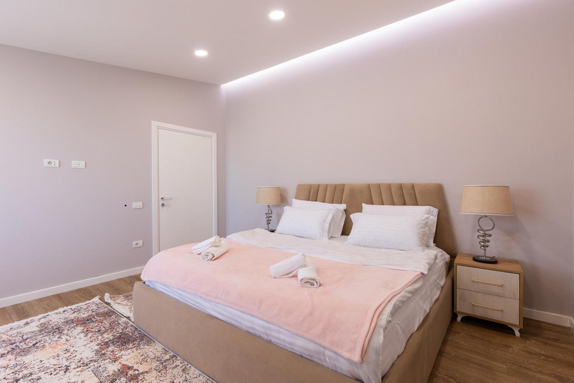 Tibi'S Villa Фуша-Круя Экстерьер фото