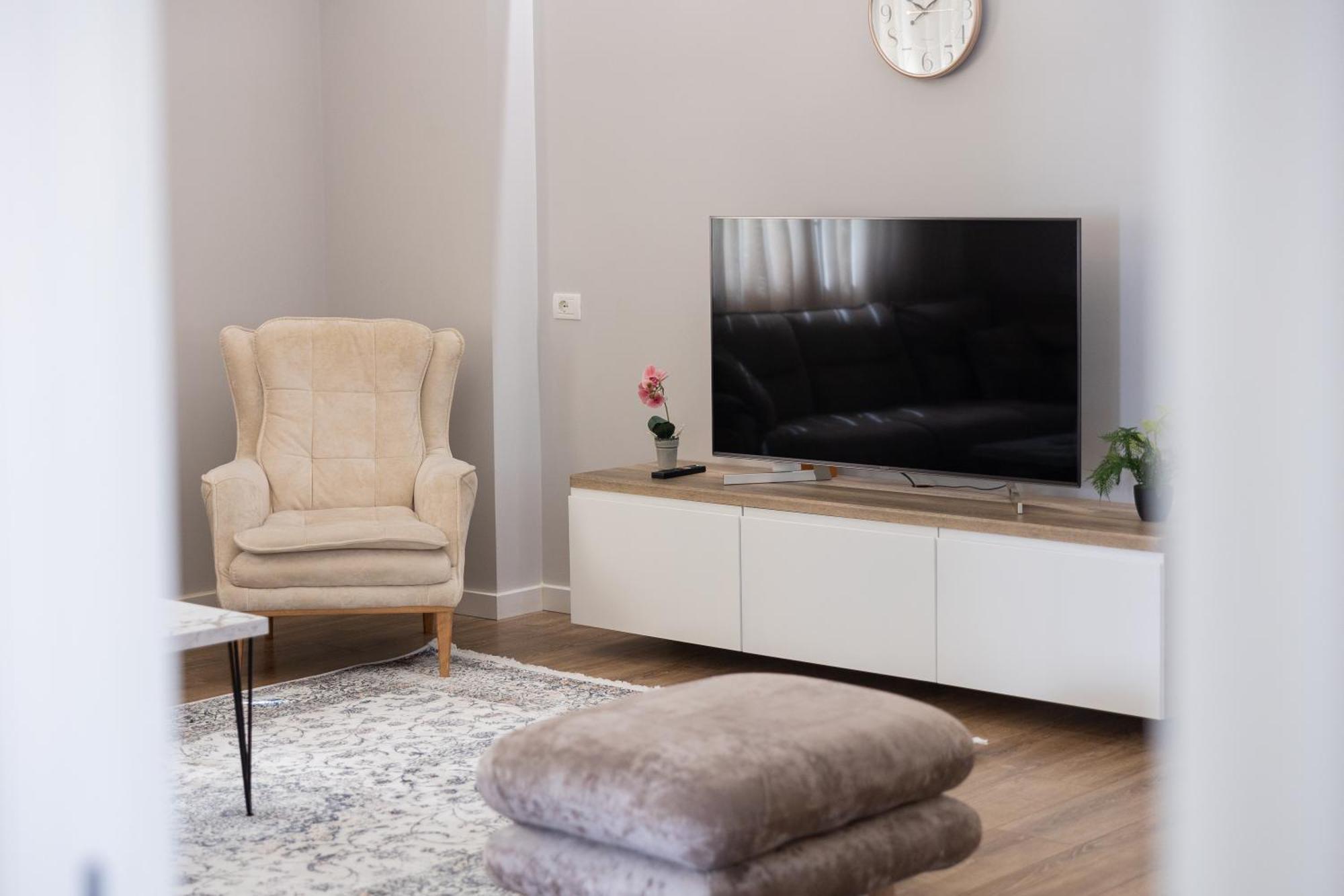Tibi'S Villa Фуша-Круя Экстерьер фото